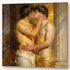 Zwei junge Männer mit Lorbeerkränzen küssen sich in goldenem Tempellicht – ihre Hände suchen Nähe in Gesicht und Hüfte, Gay Art im Stil von Simeon Solomon 