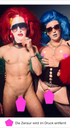 Drag-Ästhetik mit roten und blauen Perücken - Provokante Gay Art Collage - Canvas Wandbild - Tim Lienhard
