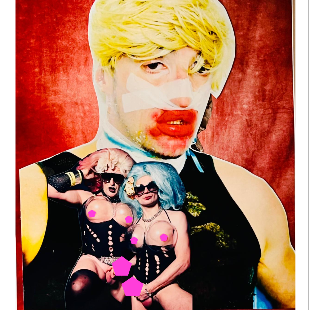 Drag mit blonder Perücke - Pop Art Collage in Rot und Gelb - Gay Art - Canvas Wandbild - Tim Lienhard
