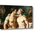 Gay Art Wandbild im Querformat, leicht schräg mit Schatten dargestellt: Zwei nackte Männer beim Kuss im prächtigen Schlafzimmer, umgeben von Goldverzierungen, dunklem Grün und einem kleinen Liebesgott an der Wand.